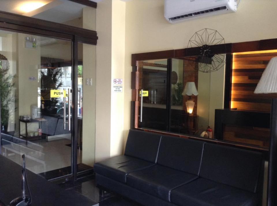 East Square Inn باكولود المظهر الخارجي الصورة